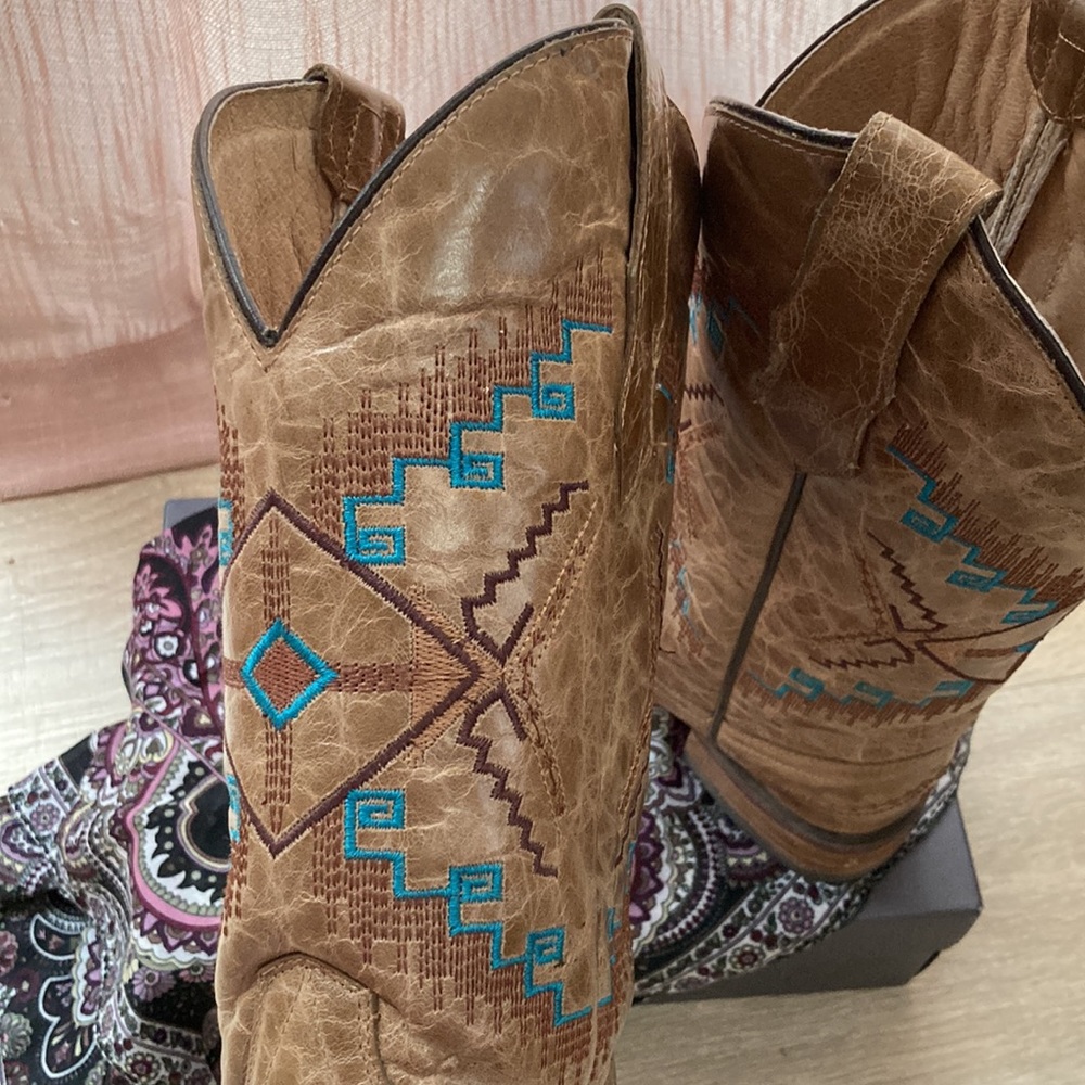 Circle G women’s leather embroidered cowgirl boots. Size 7 - Picture 5 of 7